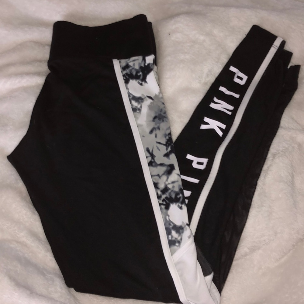 ✨Victoria’s Secret leggings✨